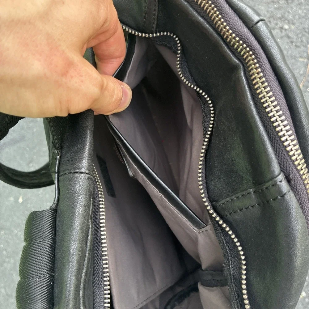 Sharkborough Small Black Genuine Leather Adjustable Strap Backpack Bag